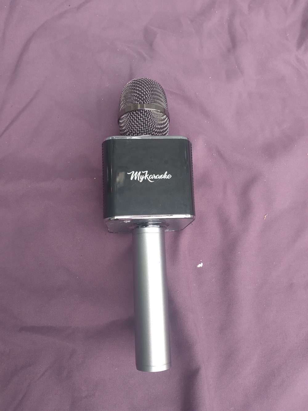 Wireless Handheld Microphone - Black and Silver